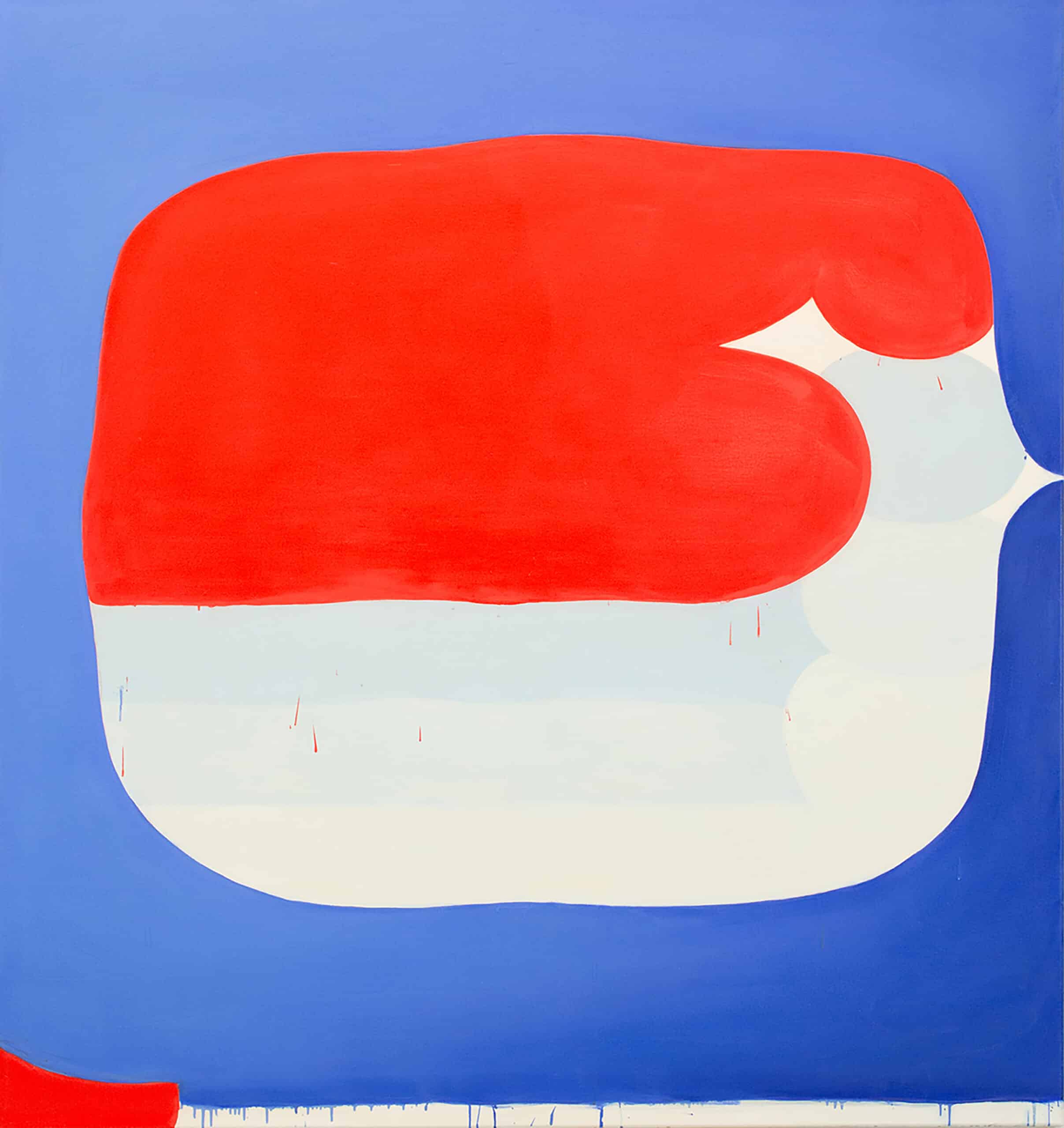 Pintura de formas abstractas en rojo brillante, azul pálido y blanco rodeadas de un campo de cálido azul aciano. Por Nam Duc Nguyen: Una palabra hablada 150cmx160cm