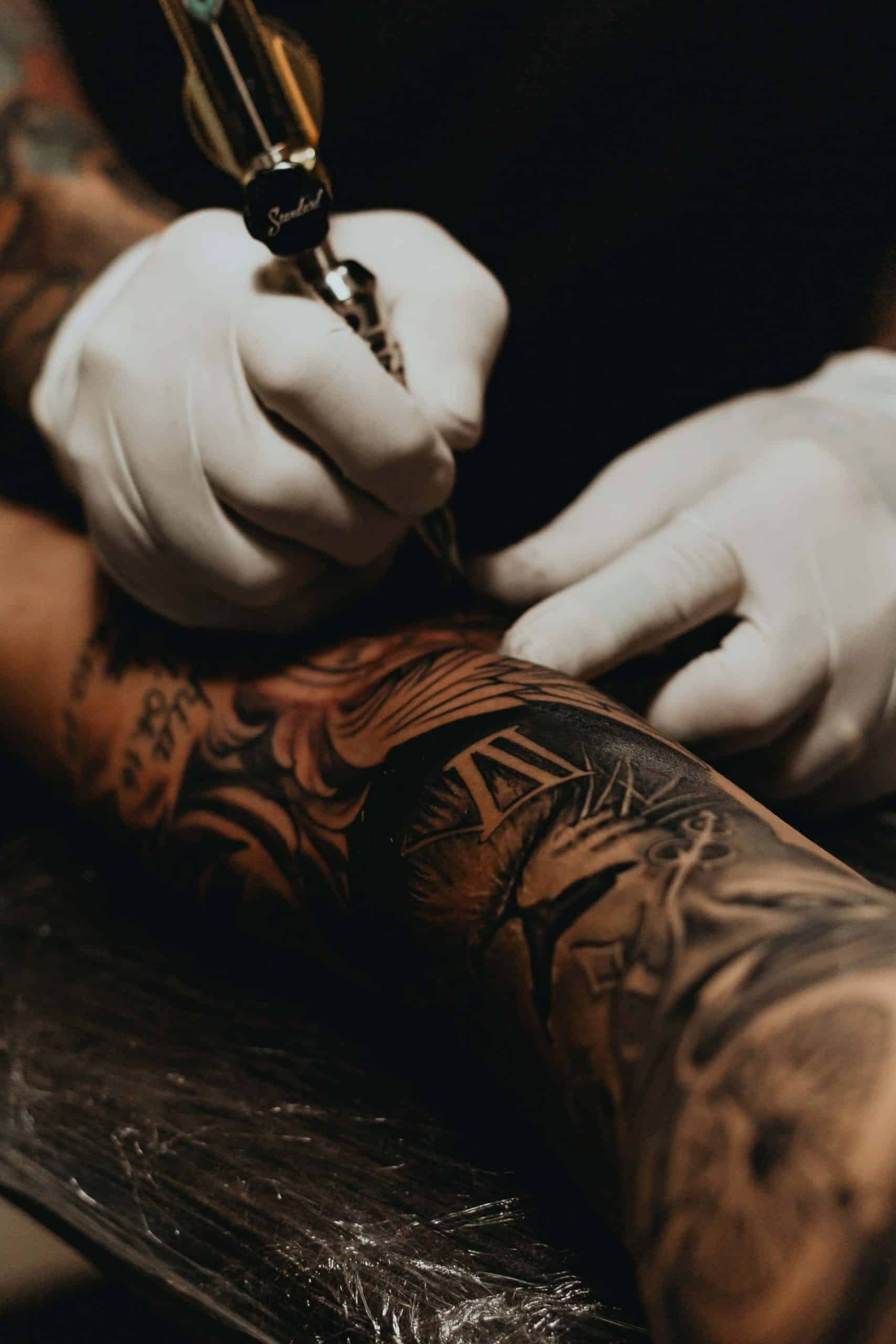 Modern process of making tattoos - Tattoo Adda